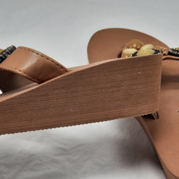 Olivia Miller Sandals Shoes Womens Size 7 Tan Beaded Thong Slip On - Picture 6 of 10